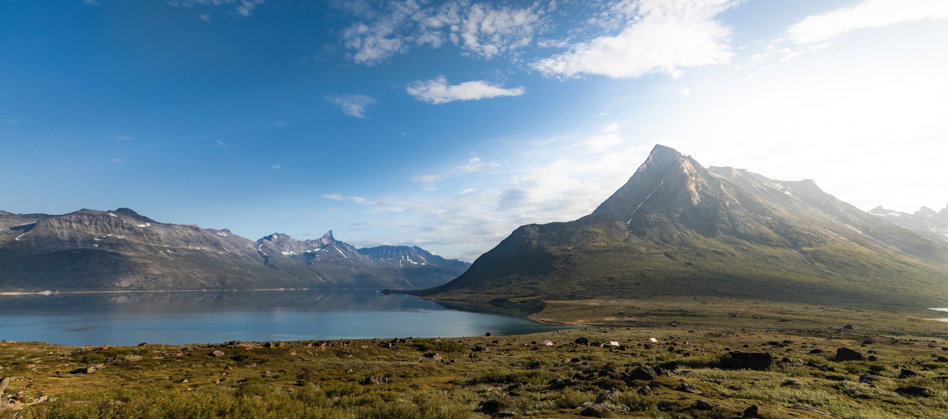 Ταξίδι στη Γροιλανδία: ανακάλυψε παγετώνες, φιόρδ και το μαγευτικό Βόρειο Σέλας με τον απόλυτο οδηγό για το παγωμένο νησί της Αρκτικής.