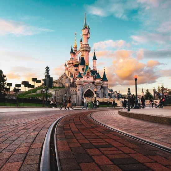 Μαγικός κόσμος της Disney Μάιος - Σεπτέμβριος