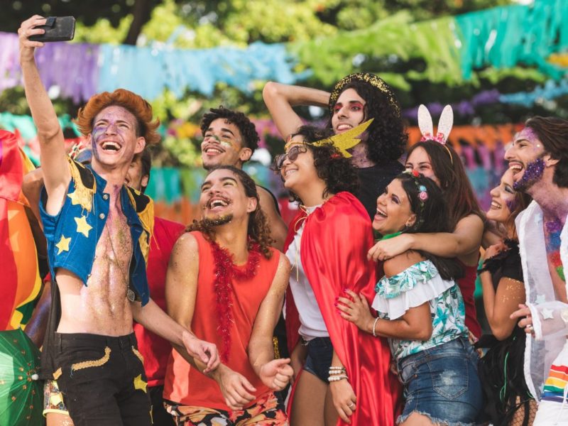 Όλυμπος - καρναβάλι στην Νάουσα