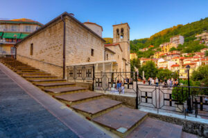 ΧΡΙΣΤΟΥΓΕΝΝΑ ΚΑΡΠΕΝΗΣΙ