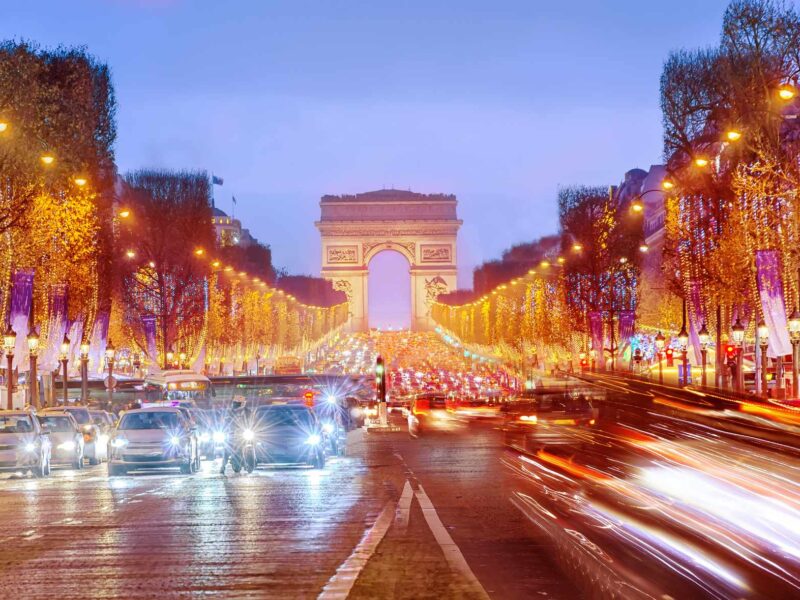 Παρίσι Χριστούγεννα Πρωτοχρονιά Φώτα 2026