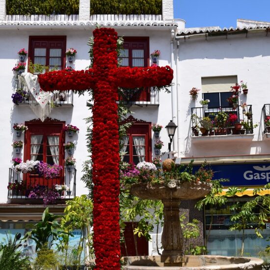 Όταν οι Πόλεις Ανθίζουν σε Γιορτές Λουλουδιών
