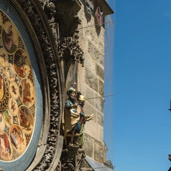 Πράγα: Σκιές & Φως στον Μολδάβα